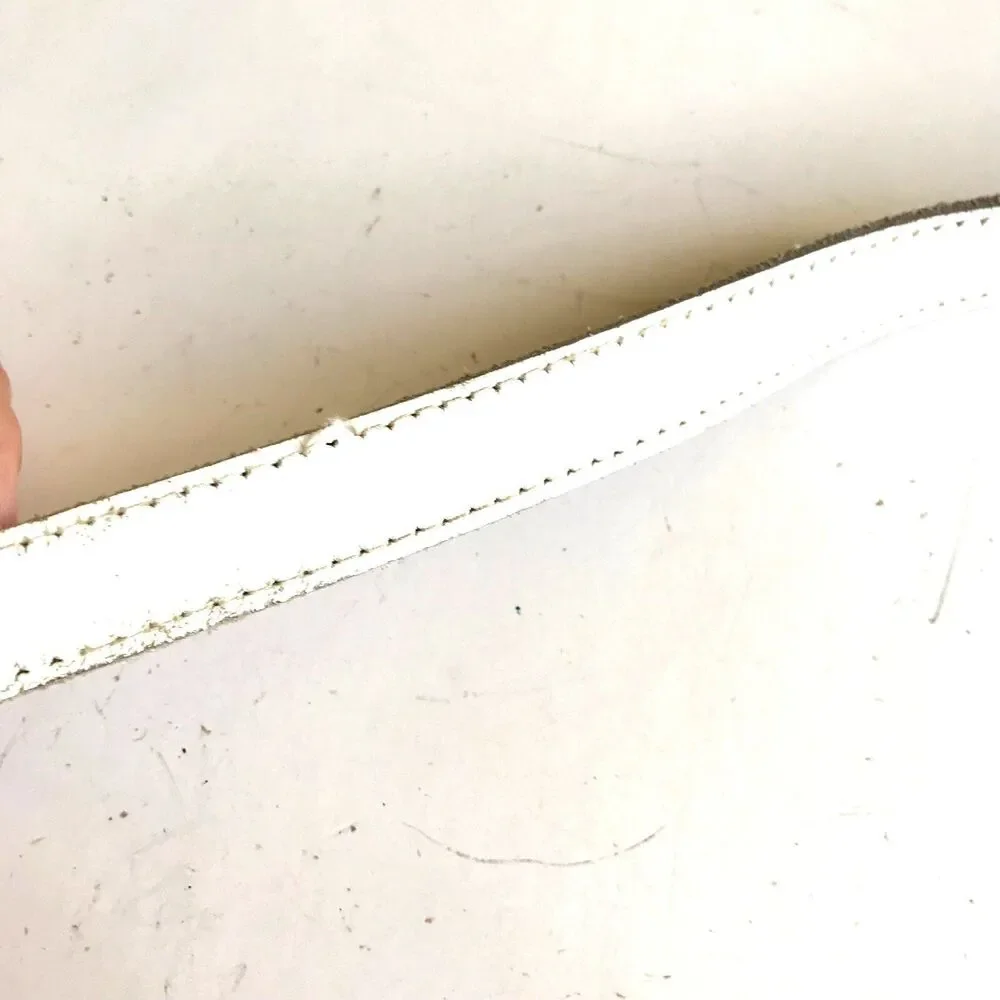 Vtg Jordache White Leather Belt Brass Horse Logo Slim Thin Womens Size XS Small